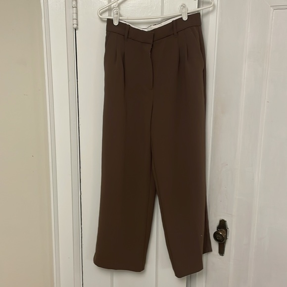 Effortless Cropped Pant Wilfred - walnut - Picture 4 of 5
